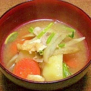 白だしで野菜が旨い☆根菜たっぷり汁